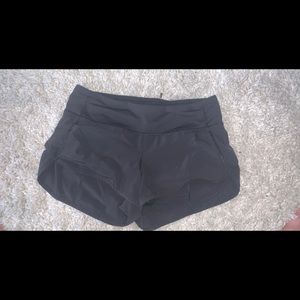 Lululemon speed up short